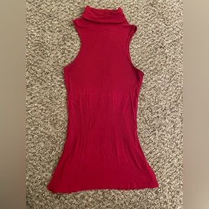 Bobeau turtle neck tank!